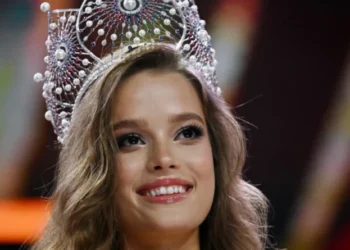 Ona je Mis Rusije, ima 18 godina: „Učiniću sve moguće i nemoguće“ FOTO/VIDEO