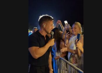ПОГЛЕДАЈТЕ: Концерт Саше Ковачевића у Скопљу (ВИДЕО)